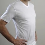 T-Shirt V Neck Art 749